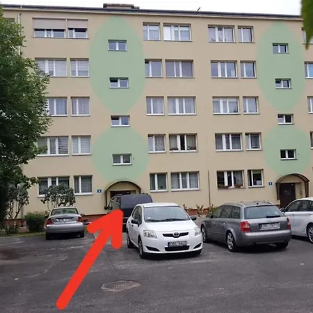 Spoldzielcza Free Parking * Boleslawiec (Lower Silesia)